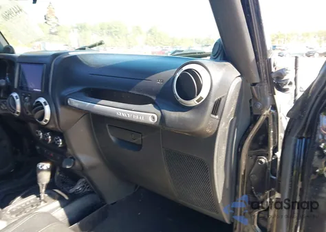 2011 Jeep Wrangler Unlimited Rubicon from USA, damaged, VIN 1J4HA6H17BL536245